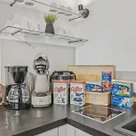 Bat Solutions Altstadt - Alles Was Ein Nicht Bietet - Direkt Am Beruehmten Wasserfall - 151 Qm Stadthaus Von 1732 Fuer 12 Personen - Dachterrasse Mit Grill & Weinbergblick - Garage & Weinkeller بيت للعطل ساربورغ