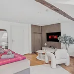 Bat Solutions Altstadt - Alles Was Ein Nicht Bietet - Direkt Am Beruehmten Wasserfall - 151 Qm Stadthaus Von 1732 Fuer 12 Personen - Dachterrasse Mit Grill & Weinbergblick - Garage & Weinkeller *
