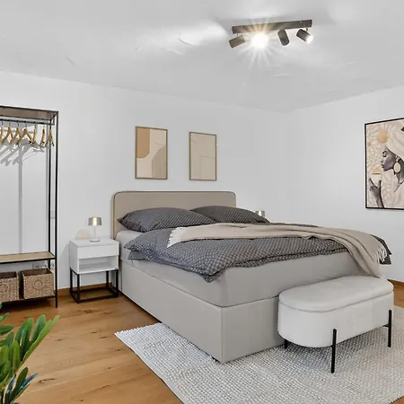 Vakantiehuis 3 Queen Beds Waterfall Garage Terrace Center *