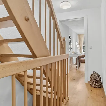 Bat Solutions Altstadt - Alles Was Ein Nicht Bietet - Direkt Am Beruehmten Wasserfall - 151 Qm Stadthaus Von 1732 Fuer 12 Personen - Dachterrasse Mit Grill & Weinbergblick - Garage & Weinkeller Σπίτι διακοπών Saarburg