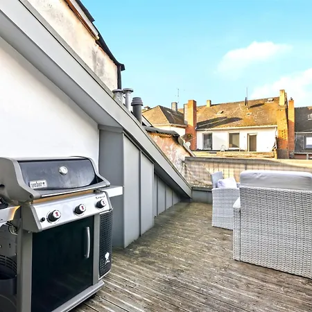 Σπίτι διακοπών Bat Solutions Altstadt - Alles Was Ein Nicht Bietet - Direkt Am Beruehmten Wasserfall - 151 Qm Stadthaus Von 1732 Fuer 12 Personen - Dachterrasse Mit Grill & Weinbergblick - Garage & Weinkeller *
