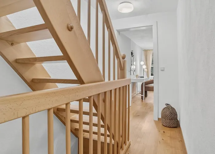 Bat Solutions Altstadt - Alles Was Ein Nicht Bietet - Direkt Am Beruehmten Wasserfall - 151 Qm Stadthaus Von 1732 Fuer 12 Personen - Dachterrasse Mit Grill & Weinbergblick - Garage & Weinkeller Holiday home Saarburg